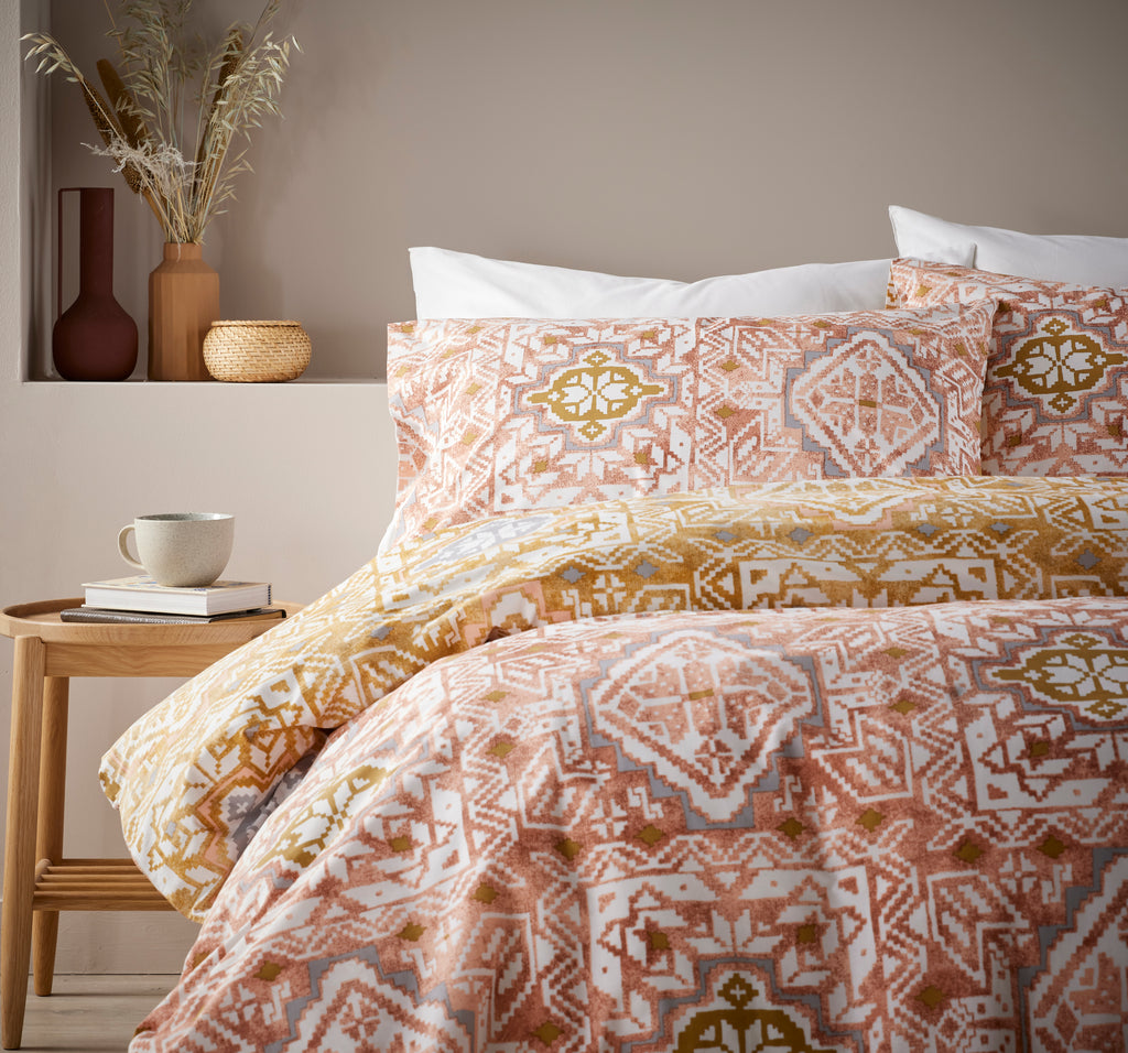 bedding - printed bedding - floral bedding - best bedding - bedding brands - homeware - pink bedding - vantona home