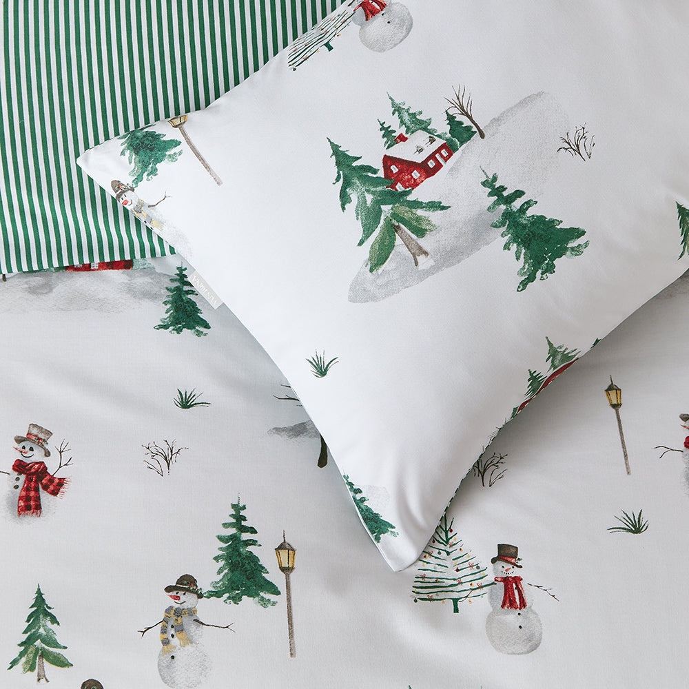 christmas bedding • snowman duvet cover • kids christmas bedding • winter scene cotton duvet • festive bedroom decor • gift idea bedding • holiday duvet set • snow scene bedding