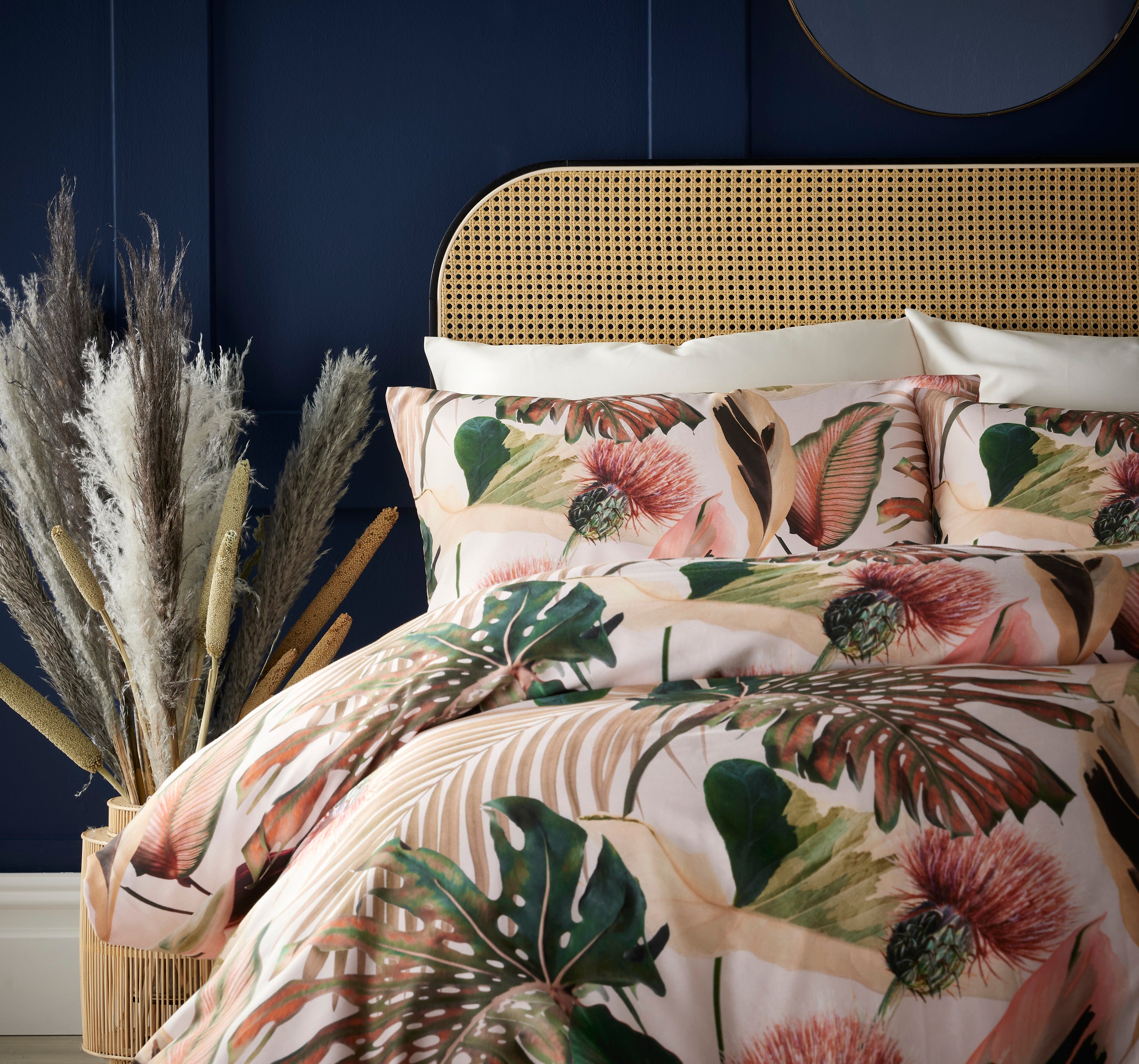 VantonaHome-Siennabedding-pinkbedding-floralbedding-duvetcover-duvets-floralbedding-multicolouredbedding