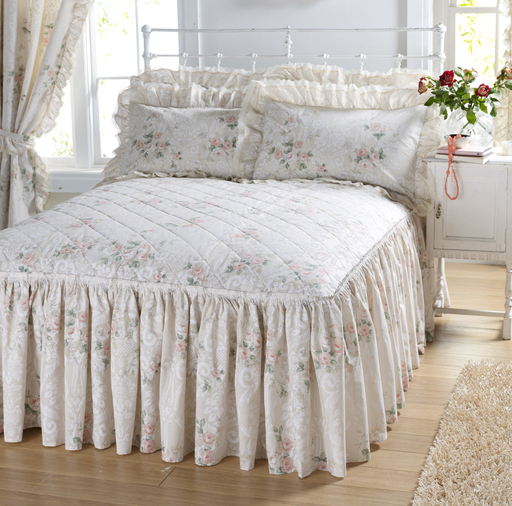 Vantona - Vantona home - Vantona bedding - Vantona duvet covers - Vanton bed linen - Bed Sets - Bedding - Bed Sheets- Bedspread - Fitted sheet - Bed Covers - Quilt cover - Luxury Bedding - Duvet covers - Double bedding - Floral bedding - quality bedding