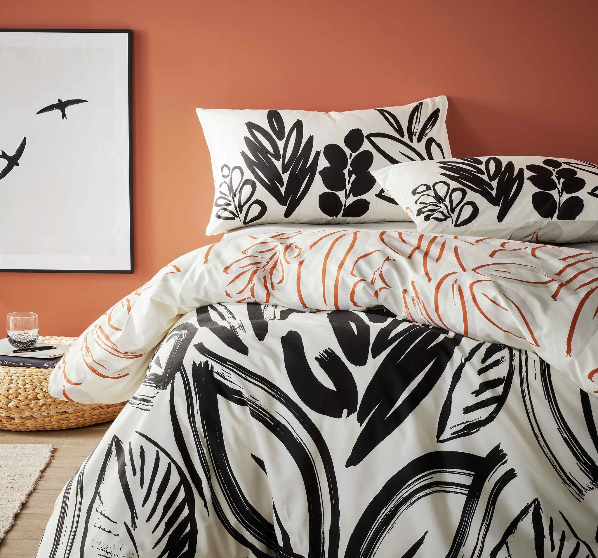 Essentials-monoleaves-vantonabedding-boldbedding-cheapbedding-blackandwhitebedding-printedbedding2