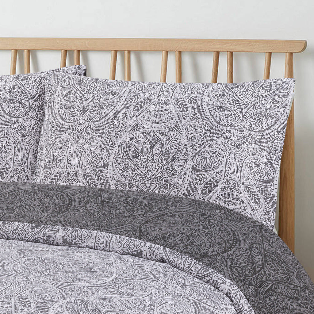 Vantona - Vantona home - Vantona bedding - Vantona duvet covers - Vanton bed linen - Bed Sets - Bedding - Bed Sheets- Bedspread - Fitted sheet - Bed Covers - Quilt cover - Luxury Bedding - Duvet covers - Double bedding - grey bedding - kjmono bedding - floral bedding - blue bedding