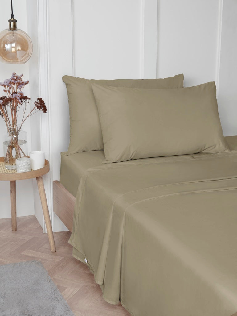 Vantona - Vantona home - Vantona bedding - Vantona duvet covers - Vanton bed linen - Bed Sets - Bedding - Bed Sheets- Bedspread - Fitted sheet - Bed Covers - Quilt cover - Luxury Bedding - Duvet covers - Double bedding - floral bedding - olive bedding